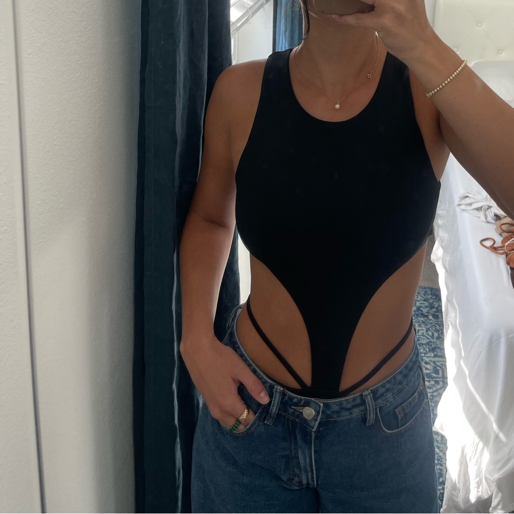 Princess Polly cut out body suit!